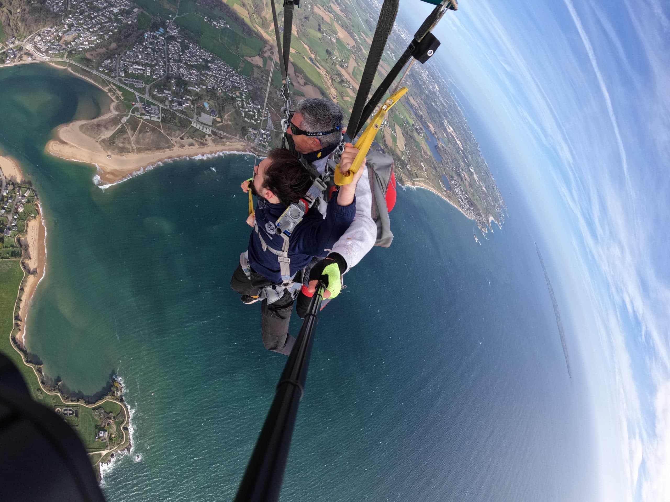 Saut en parachute tandem à Guidel